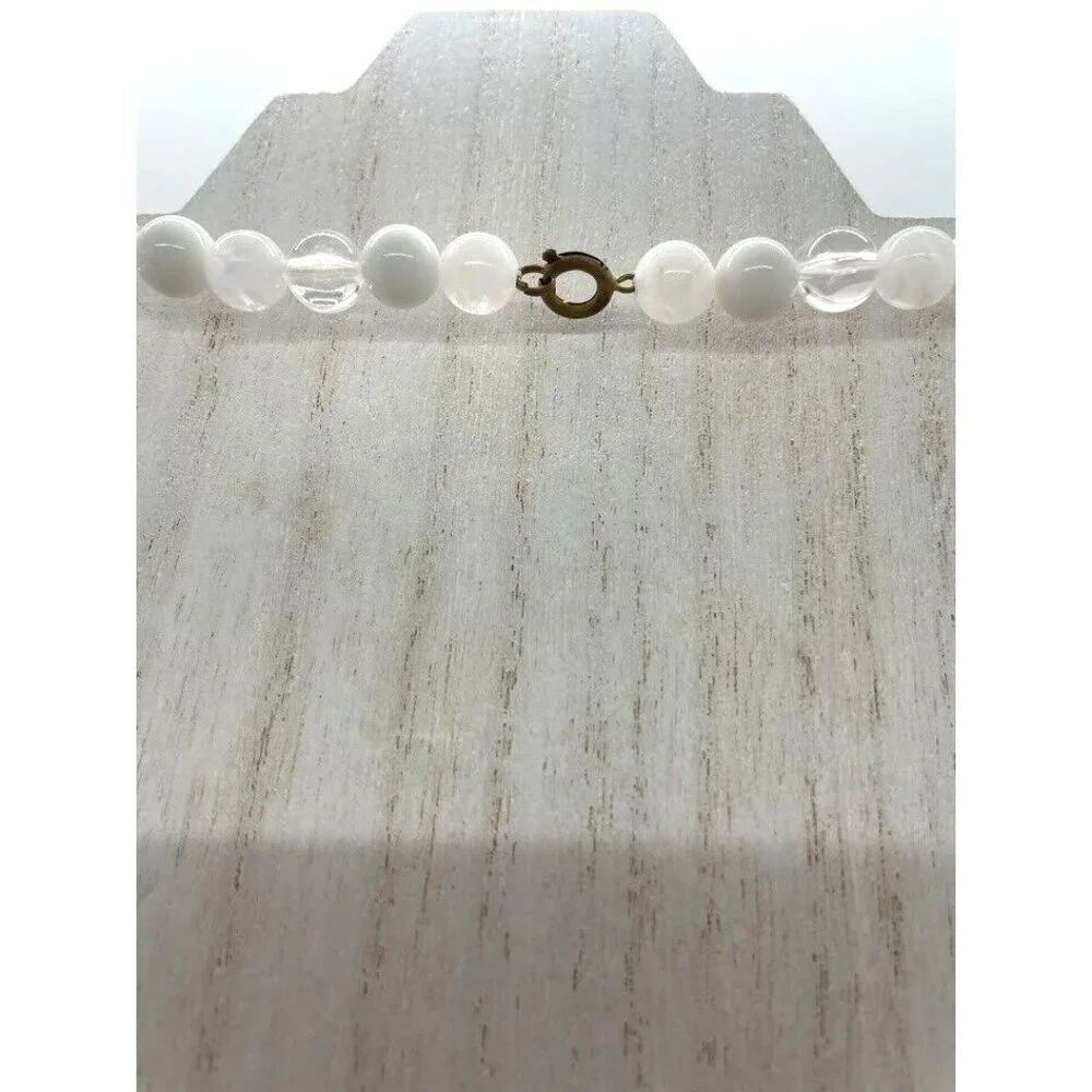 Vintage Plastic Graduated Beads Opaque White Clear 29